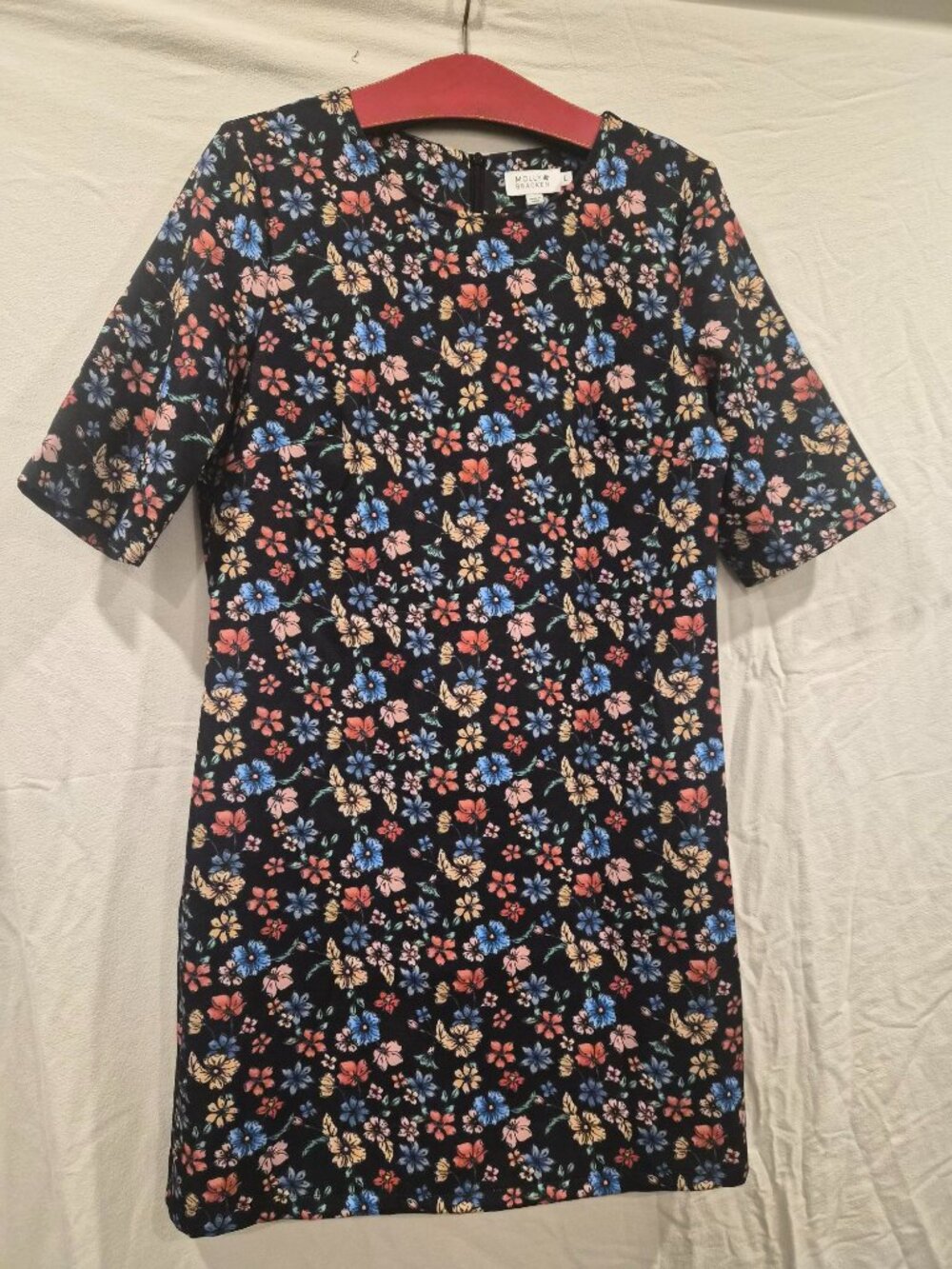 Floral patter dress with 3/4 sleeves